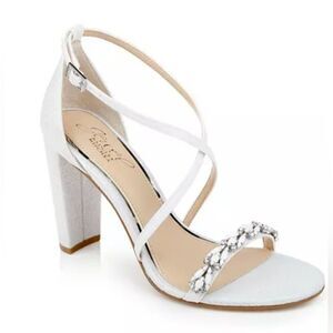 Jewel Badgley Mischka Daphne Block Heel Evening Sandals NWOT sz 7 glitter White